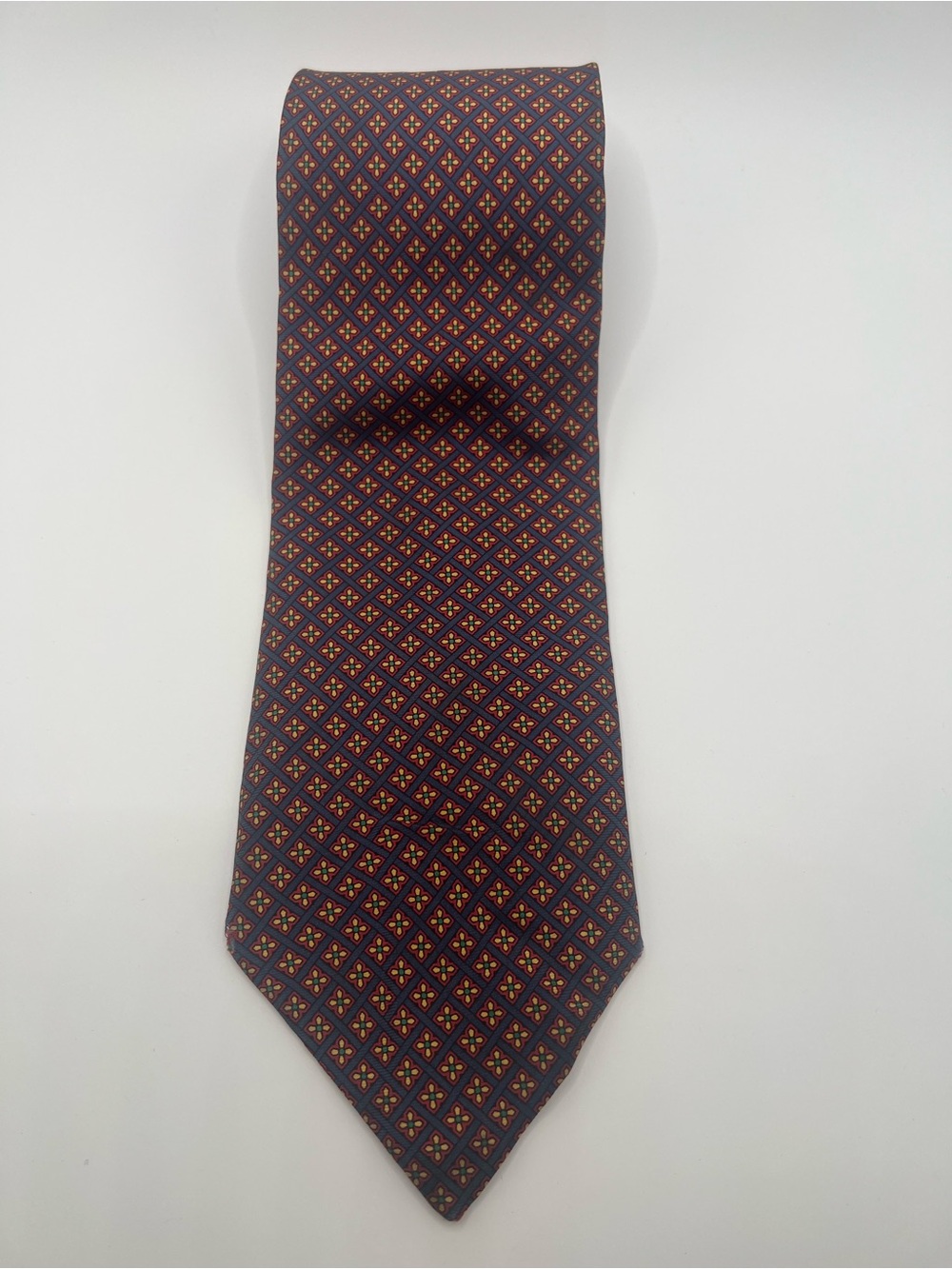 ✨028: Brooks Brothers Makers Silk Geometric Medallion Tie